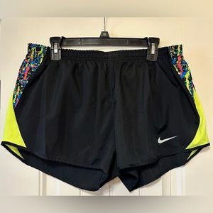 Nike dri-fit shorts size XL
